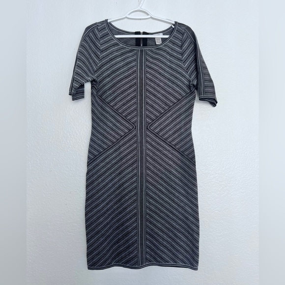 Cache Charcoal Striped Thick Body Hugging Sweater Dress size L - Picture 1 of 10